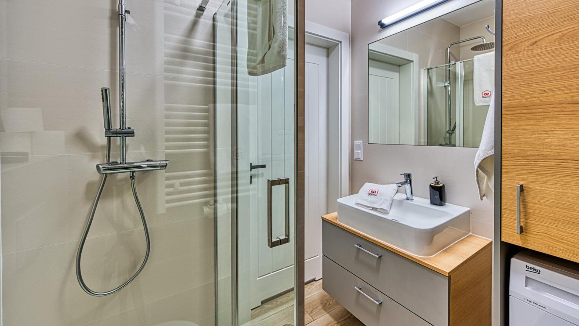5D Apartamenty Fredry 2/47 科沃布热格 外观 照片