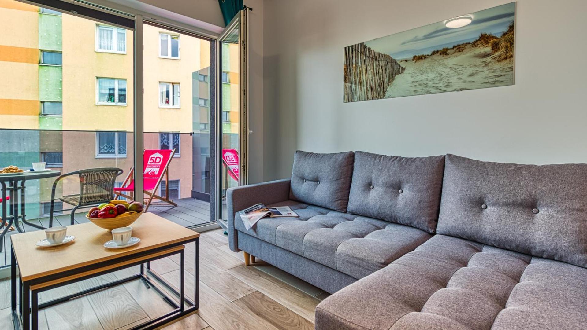 5D Apartamenty Fredry 2/47 科沃布热格 外观 照片